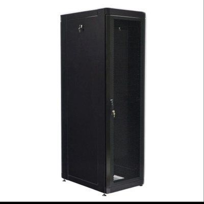 UA-MGSE4268MPB Шкаф 19" 42U, 610х865 мм (Ш*Г), усиленный, перфорированная дверь (66%), черный 99-00008102 фото